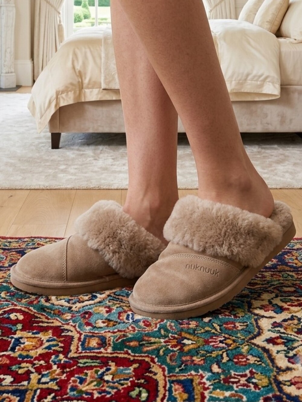 Nuknuuk💫Cozy Shearling-Trim Slip-On Slippers — Tan Sz 6